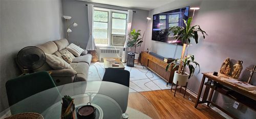 apt-2d-126 Church St, New Rochelle, NY, 10805-3267 | Card Image