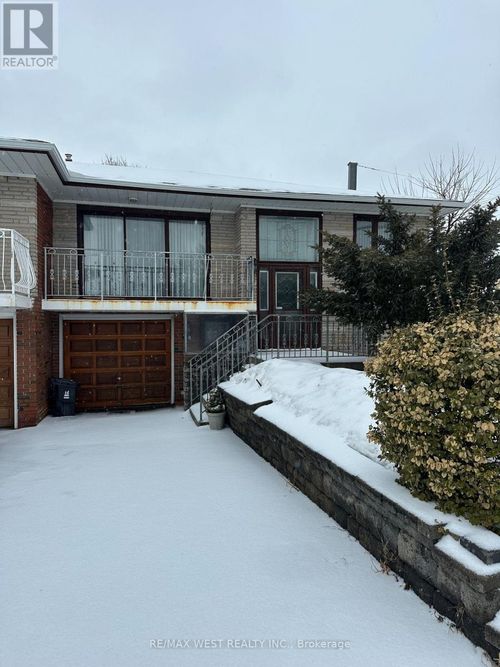 74 Elana Drive, Toronto (Glenfield-Jane Heights), ON, M3N2C2 | Card Image