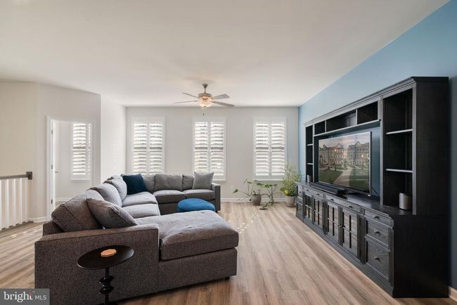9520 Barnes Loop, Townhouse with 3 bedrooms, 4 bathrooms and null parking in MANASSAS VA | Image 12