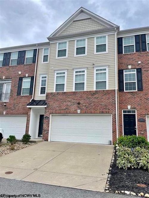 409 Saint Andrews Dr, Morgantown, WV, 26508-9225 | Card Image