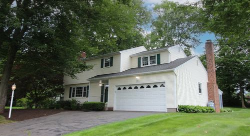 154 Sandy Ln, Meriden, CT, 06450-7056 | Card Image