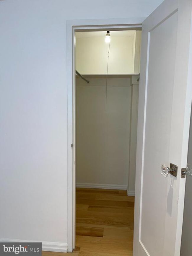 APT-708 - 1810 Rittenhouse Sq, Condo with 2 bedrooms, 1 bathrooms and null parking in PHILADELPHIA PA | Image 26