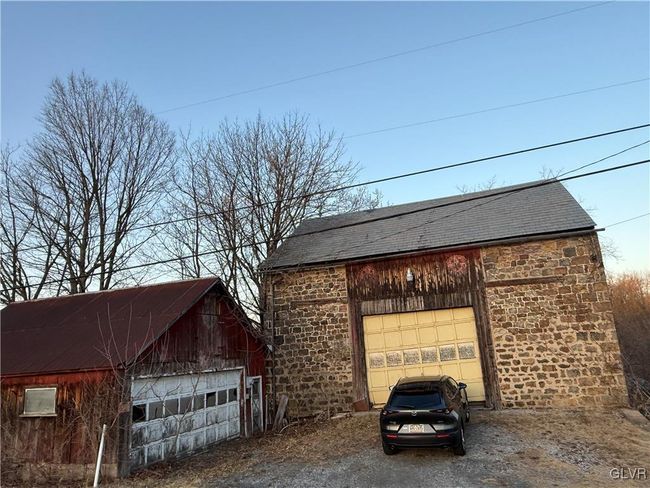 4149 Coplay Creek Rd, House other with 6 bedrooms, 2 bathrooms and null parking in Schnecksville PA | Image 6