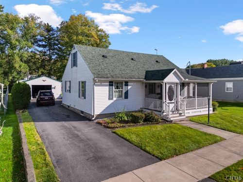 63 Walnut St, Mohawk, NY, 13407-1517 | Card Image