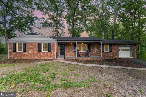 112 Jay Rd, FREDERICKSBURG, VA, 22405-3123 | Card Image