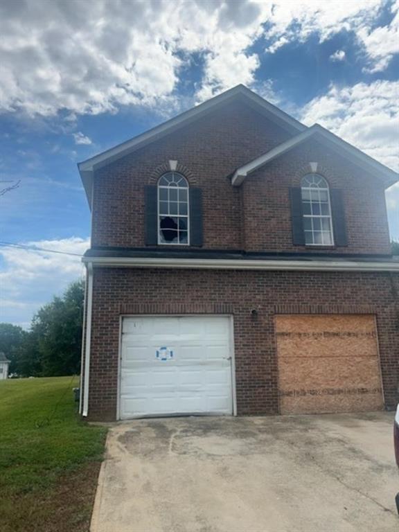 Pigeon Island Dr, Decatur, GA 30035