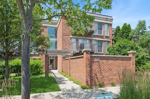 apt-316-361 Kelburn Rd, Deerfield, IL, 60015-4354 | Card Image