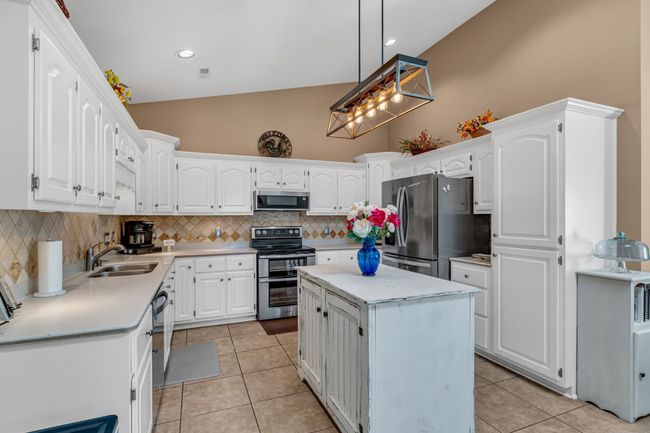 UNIT-20 - 705 Blackpatch Dr, Condo with 2 bedrooms, 2 bathrooms and 4 parking in Springfield TN | Image 11