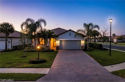 18307 Ridgeline Dr, ESTERO, FL, 33928-9681 | Card Image