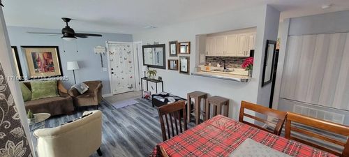 13285 Arbor Pointe Cir, Tampa, FL, 33617-1061 | Card Image