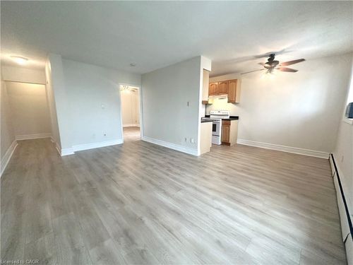 406-101 Queen St S, Hamilton, ON, L8P3R9 | Card Image