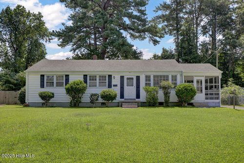 412 Seminole Trl, Jacksonville, NC, 28540-6732 | Card Image