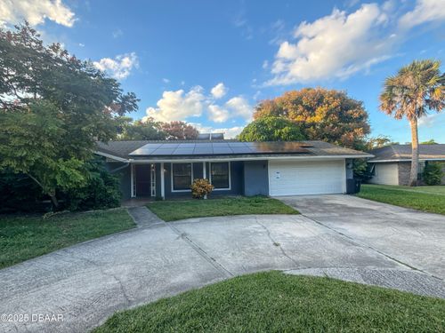 814 Reed Canal Rd, SOUTH DAYTONA, FL, 32119-3118 | Card Image