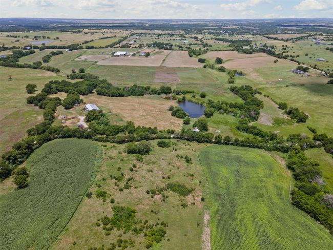 873 Hcr 1106, House other with 4 bedrooms, 3 bathrooms and null parking in Blum TX | Image 36