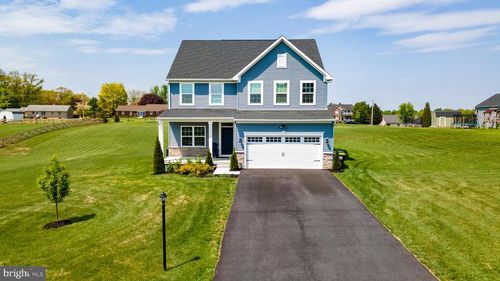 49 Winifred Dr, HANOVER, PA, 17331 | Card Image