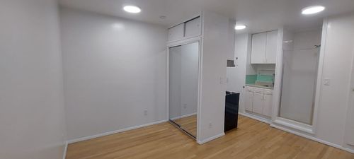 11-146 Sullivan St, New York, NY, 10012-3071 | Card Image