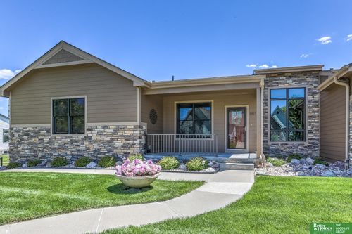 5817 N 159th St, Omaha, NE, 68116-2807 | Card Image