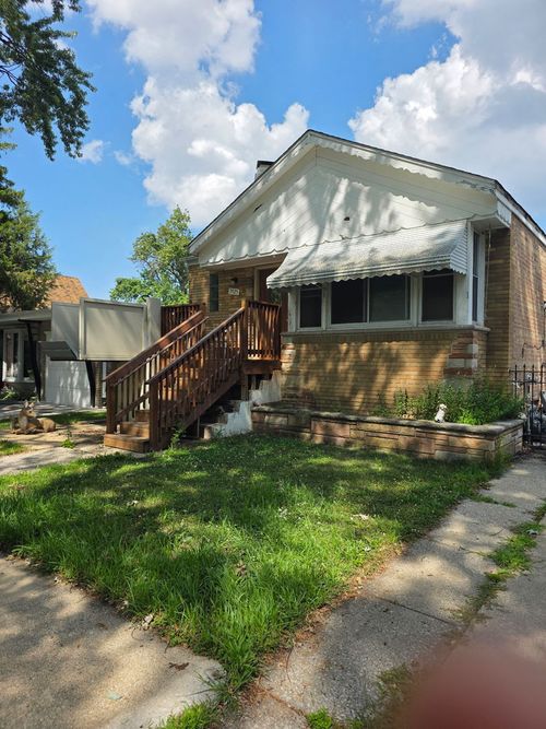 3925 Wesley Ave, Stickney, IL, 60402-4171 | Card Image