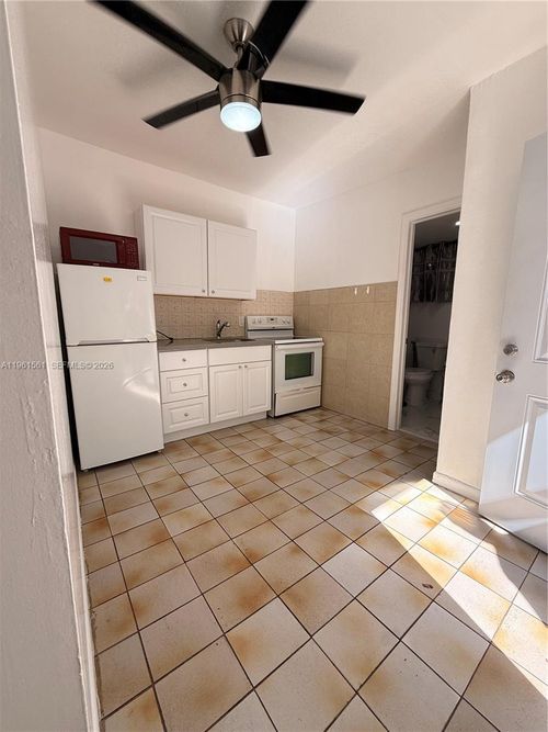 2-1037 Sw 20th Ave, Miami, FL, 33135-5039 | Card Image