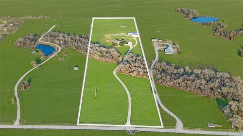 5657-A County Road 405, Navasota, TX, 77868-5284 | Card Image