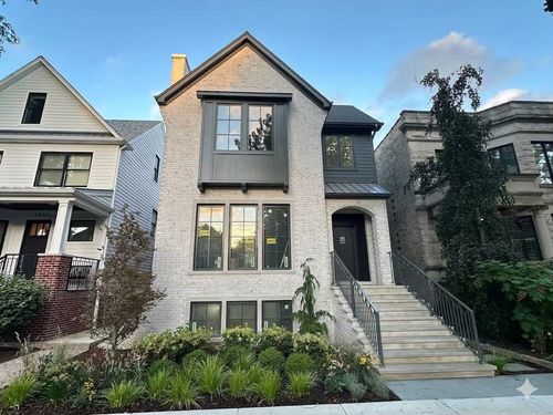 3909 N Hamilton Ave, Chicago, IL, 60618-3919 | Card Image
