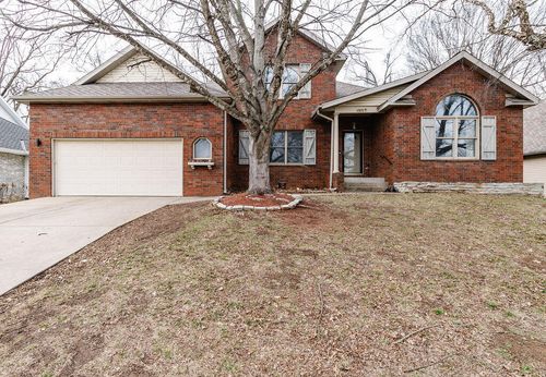 4907 S Buckingham Ln, Springfield, MO, 65810-1614 | Card Image