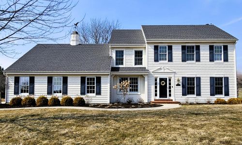 4176 Meadowlark Ln, Hubertus, WI, 53033-9515 | Card Image