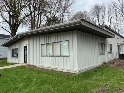 255-253-255 E 10th St, Oswego, NY, 13126-2833 | Card Image