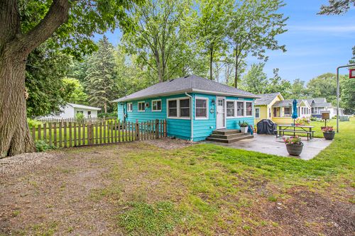 6-3181 N Lakeshore Dr, Ludington, MI, 49431-9414 | Card Image