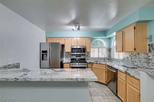 2126-2251 Wigwam Pkwy, Henderson, NV, 89074-6239 | Card Image