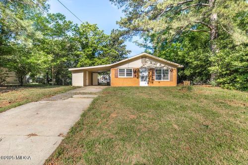 211 Utah Ave, Warner Robins, GA, 31093-2435 | Card Image