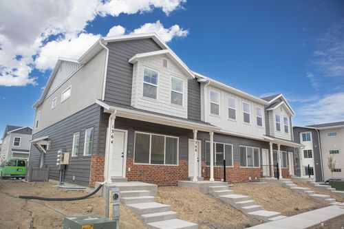 45-1376 E Goldie Lou Ln, Eagle Mountain, UT, 84005-2413 | Card Image