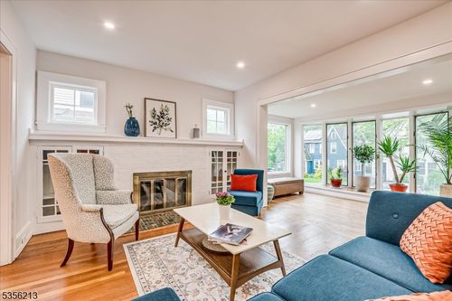 24 Manley Ter, Maplewood, NJ, 07040-3602 | Card Image