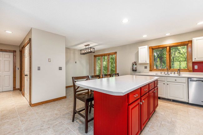 263 Blackhawk Trce, House other with 3 bedrooms, 2 bathrooms and null parking in Galena IL | Image 12