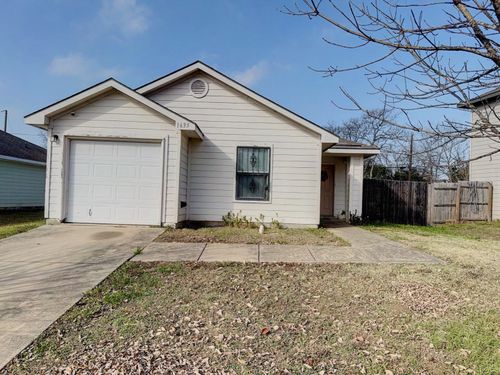1635 Red Cloud Dr, Dallas, TX, 75217-2849 | Card Image