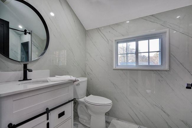 186 Elm St, House other with 4 bedrooms, 3 bathrooms and 8 parking in Andover MA | Image 18