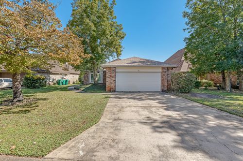 901 Shalimar Cv, Shalimar, FL, 32579-1666 | Card Image