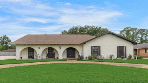 1501 6th St, Morgan City, LA, 70380-1811 | Card Image