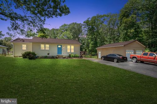 23745 Hicks Dr, LEONARDTOWN, MD, 20650-4900 | Card Image