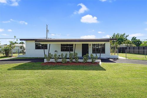 14520 Sw 289th St, Homestead, FL, 33033-2929 | Card Image