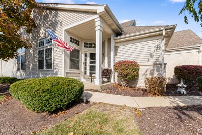 21526 W Basswood Lane, House other with 2 bedrooms, 3 bathrooms and 2 parking in Plainfield IL | Image 2