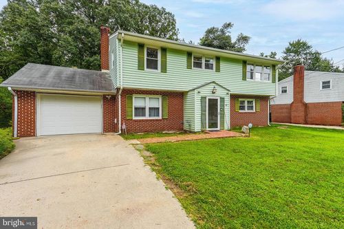 10 Pine St, INDIAN HEAD, MD, 20640-1513 | Card Image