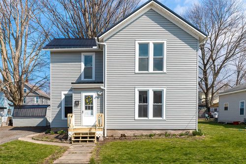 8 Colfax St, North East, PA, 16428-1519 | Card Image