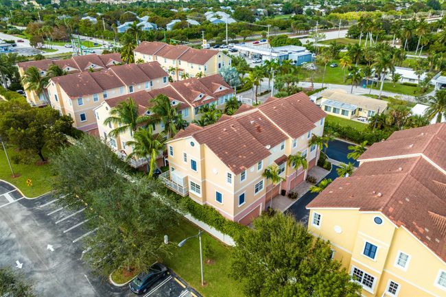 122 Harbors Way, Townhouse with 3 bedrooms, 2 bathrooms and null parking in Boynton Beach FL | Image 57