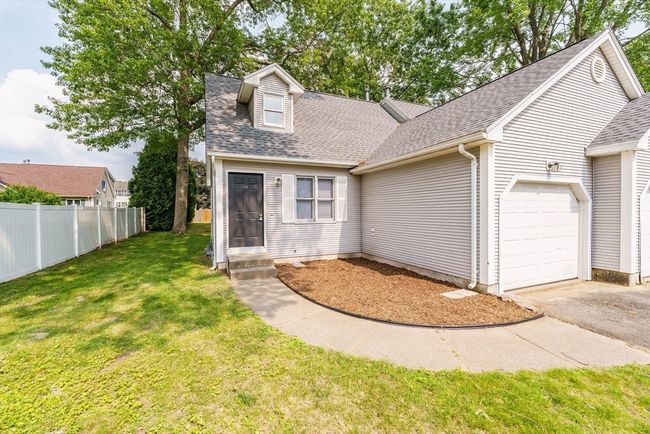 34 Luden St, House other with 2 bedrooms, 2 bathrooms and 2 parking in Springfield MA | Image 29
