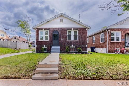 5962 S Cuba Ct, Saint Louis, MO, 63139-2648 | Card Image