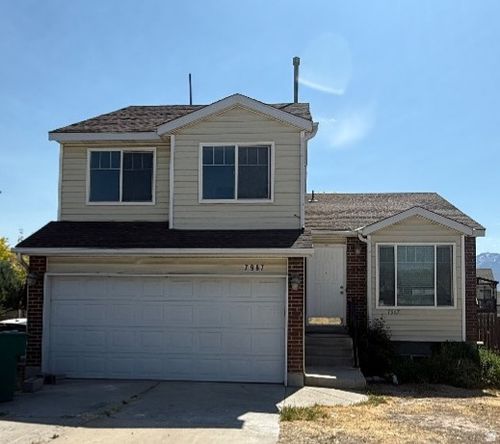 7967 S Shayla Dr, West Jordan, UT, 84088-7643 | Card Image
