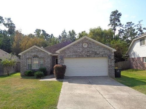 205 Maple Ln, Conroe, TX, 77304-2589 | Card Image