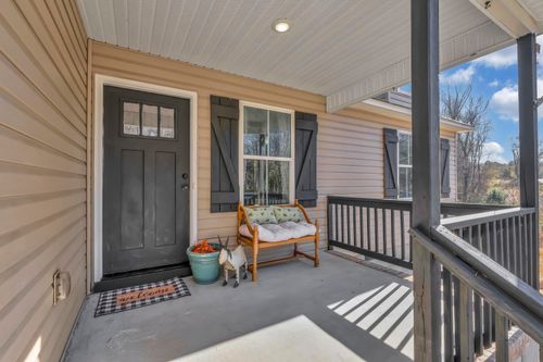 884 Hampton Rd, lyman, SC, 29365-9613 | Card Image