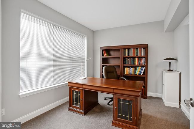 UNIT-201 - 9204 Charleston Dr, Condo with 2 bedrooms, 2 bathrooms and null parking in Manassas VA | Image 10